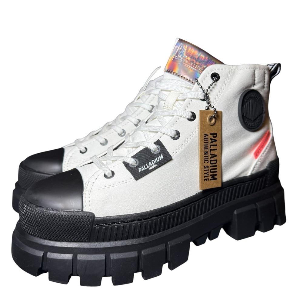 Palladium Revolt Hi TX Women's‎ Boots Star White Black Platform Lug Sole Size 8